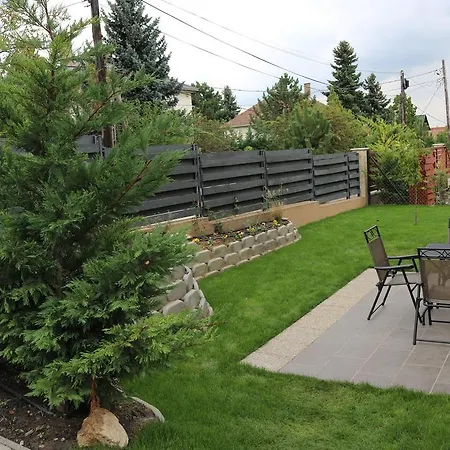 Townhouse On Budapest Border Budaörs