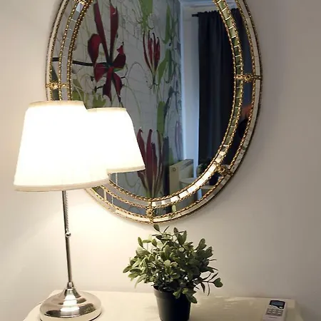 Ferienhaus Townhouse On Budapest Border *